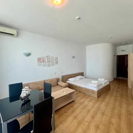 плажни силвър бийч - Silver Sea Apartamento *