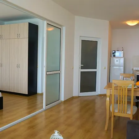 плажни силвър бийч - Silver Sea Apartamento Byala (Varna)